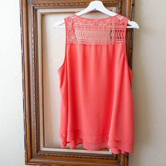 Torrid Top Sz 0 / 0X Coral Chiffon Tiered Layers Crochet Scoopneck Sleeveless - Picture 4 of 7